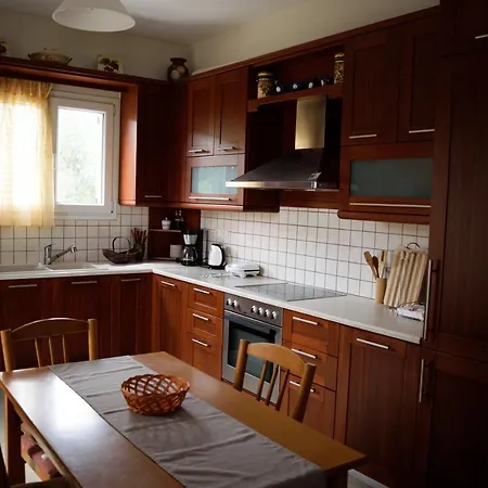 Dioni Villa